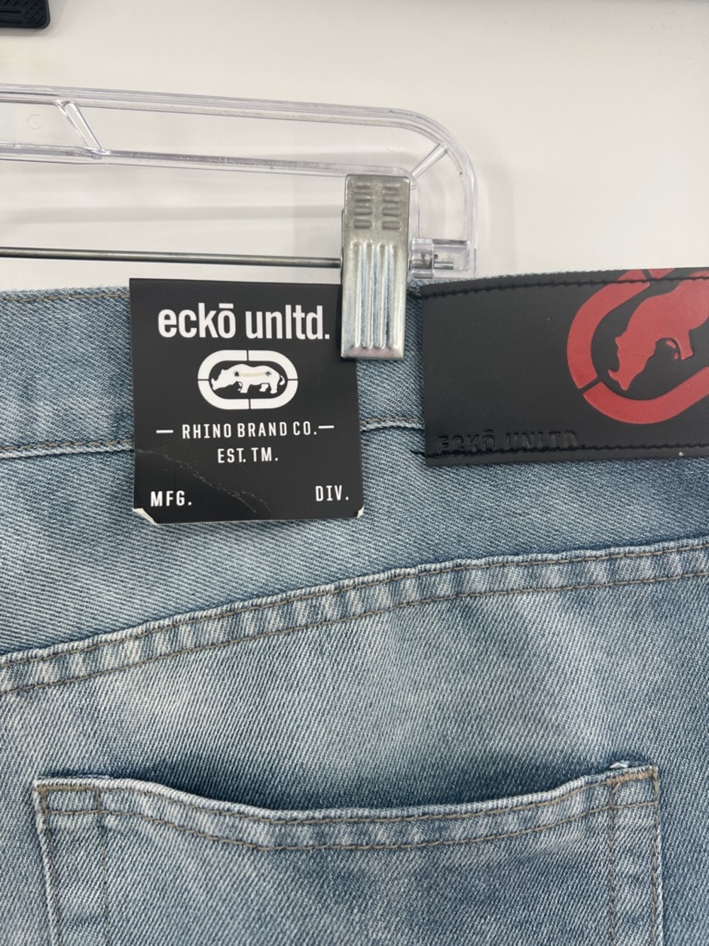 Size 42  Ecko Unlimited Faded Blue Denim Shorts - Picture 3 of 6